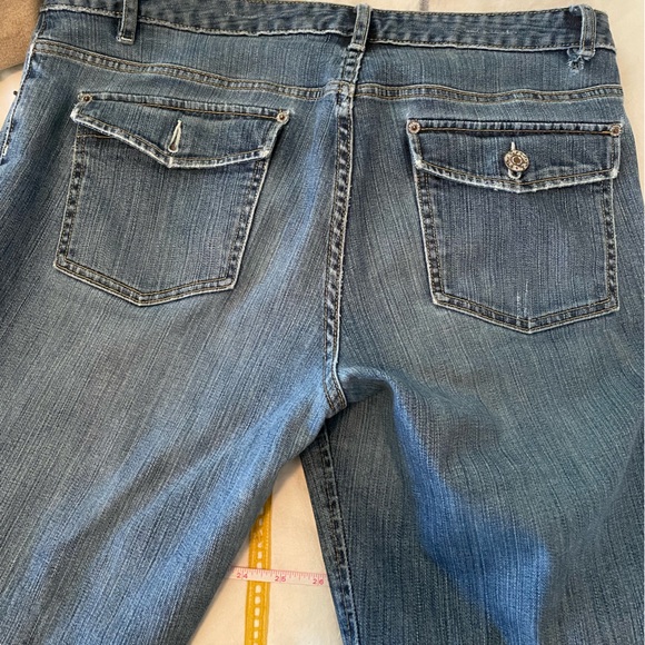 Bootcut Banana Republic flap pocket jeans! - Picture 5 of 7